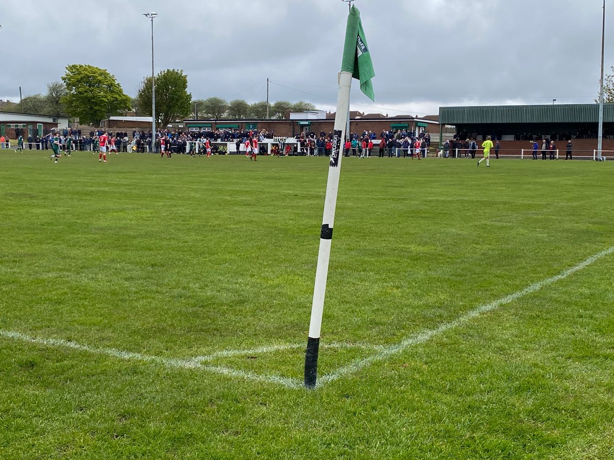 Saturday 4th May 2024
Good game on the NE coast featuring @Official_ECAFC and @BTFCOfficial in the @theofficialnl Division 2 playoff semifinal.
A fast start by the home side meant they were 3-0 up at halftime.
Final score: 4-0
Entry: £6
Attendance: 310
#groundhopping