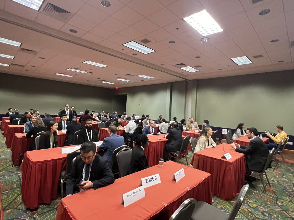 Another smashing success for #younguro speed mentoring session. This is my 3rd year doing it and it is absolutely one of my favorite and most anticipated every year. The enthusiasm of the trainees is palpable! Thank you @AmerUrological for supporting this. #AUA24