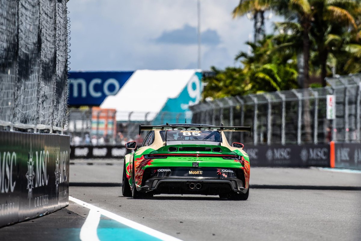 Porsche Carrera Cup North America shining bright in the Miami sun! ☀️ You can find the Carrera Cup race replays on the IMSA YouTube page. #IMSA | @PorscheRacesNA | @f1miami