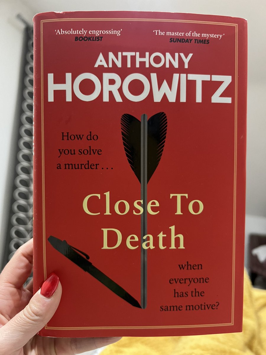 To cheer myself up I’m going to dive head first into murder mystery. Thank you @AnthonyHorowitz - I’m very excited to read the latest Hawthorne & Horowitz instalment.
