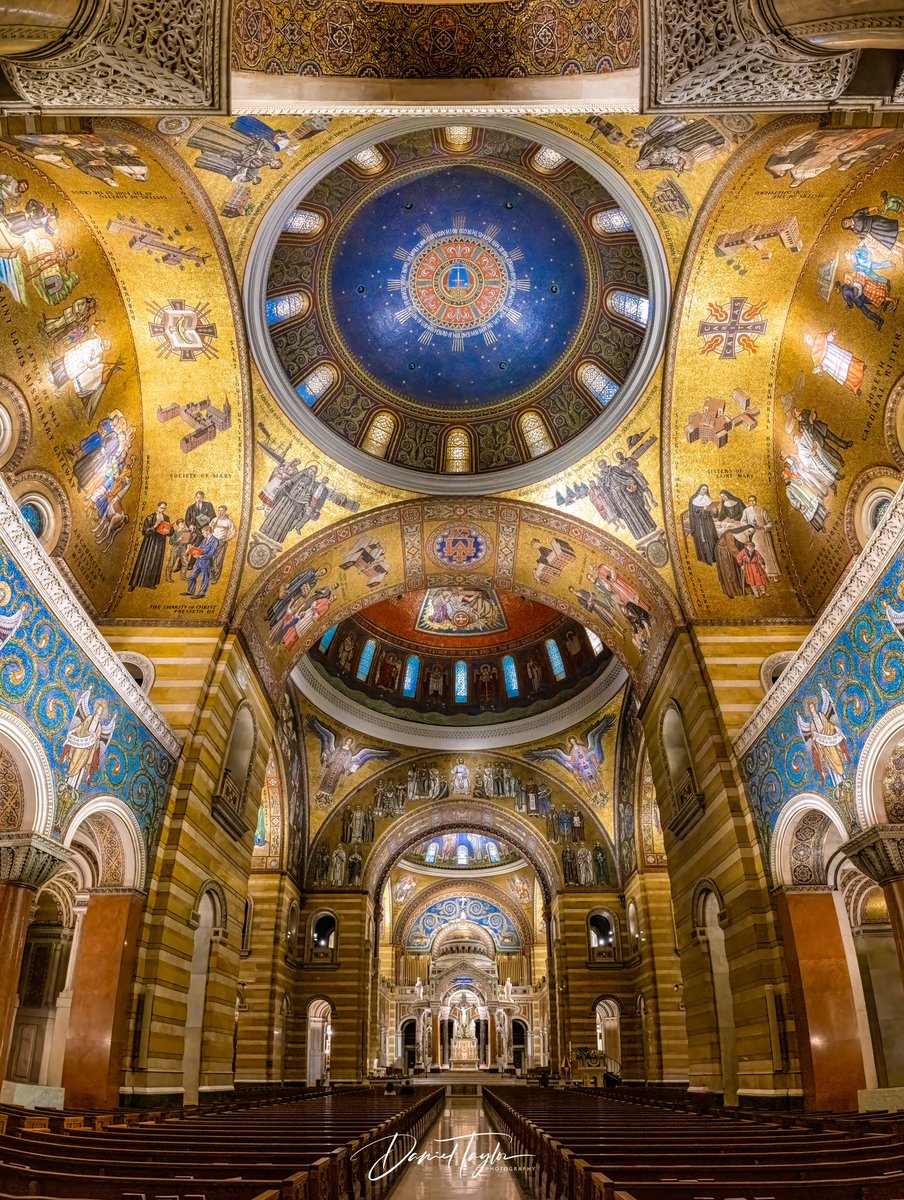 Vertorama of the Cathedral Basilica of St Louis