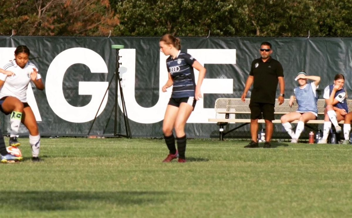 Alexalove15_'s tweet photo. So greatful to have had you as my coach for so many years Coach Frank.  I loved your coaching style, I loved the way you pushed us to be better every single day, and just your kindness and love you had for us.  Thank you for everything 🤍 will truly miss you🥲 https://t.co/BOs0XnkWQs
