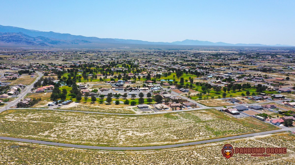 Before the high winds started this weekend I snapped this aerial image of an executive #golfcourse here in my home town of Pahrump, Nevada. #pahrumpnv #pahrumpnevada #nevada #pahrumpdrone #southernnevada #nyecounty