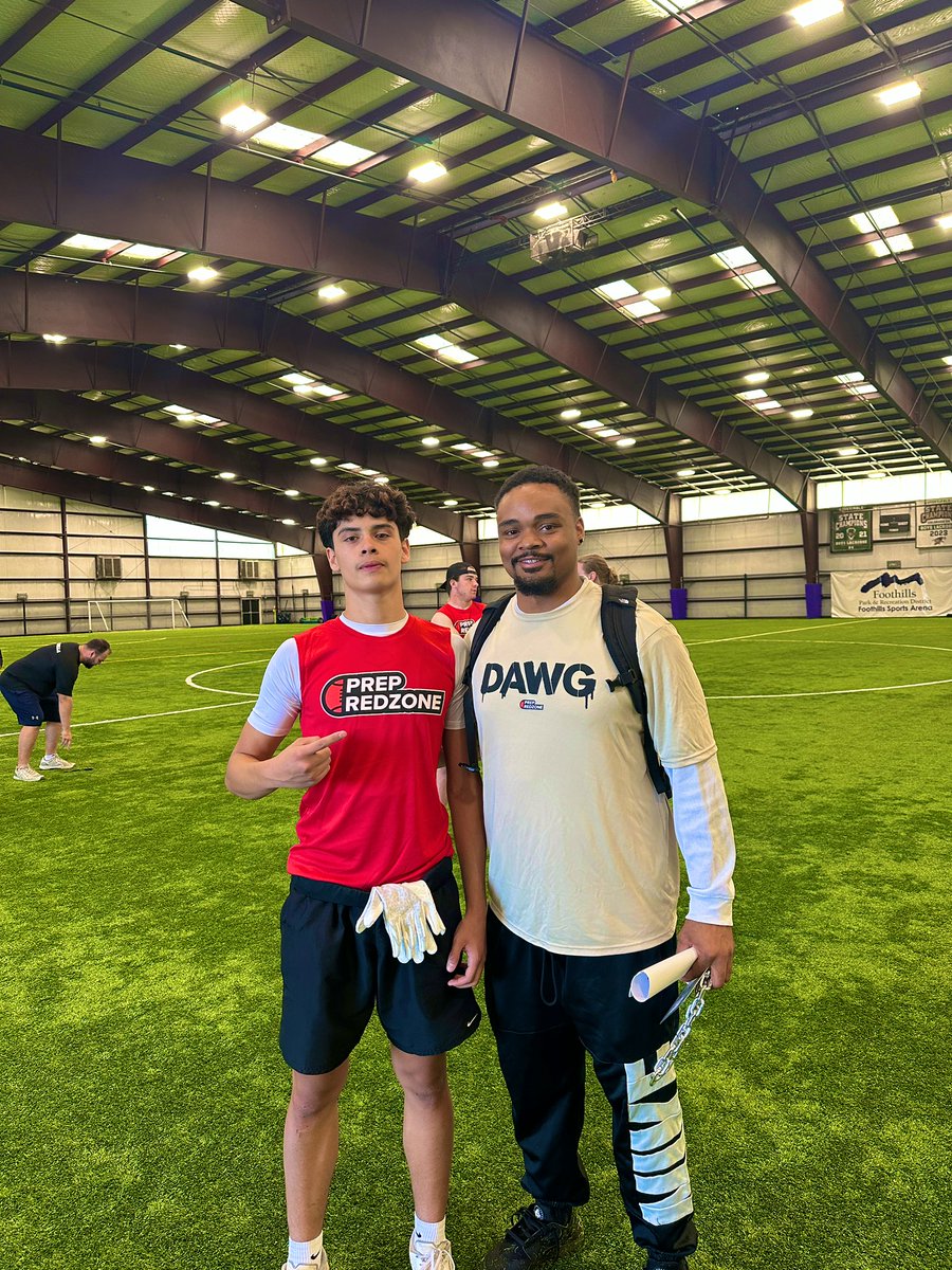 SebastianER08's tweet photo. Had a great time at my first combine at @PrepRedzoneCO it was a great learning experience and got to build great connections with coaches and learned a lot! won reps against great receivers and had fun. #BoxState 
@PrepRedzone 
@PrepRedzoneCO 
@gsdemonsports 
@coachwes_23 
@Godsgift_Nate 
@Whittle_Robbie_