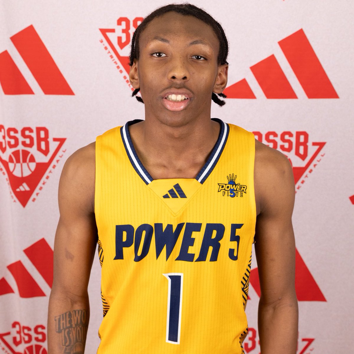 Pro Insight Player Spotlight 🔦 👤 Jamarion Batemon 🏀 Power 5 (WI) 🎓 2025 📌 @3SSBCircuit Session II 💡Continuing his strong start to the spring, proving to be a truly dynamic offensive hub through 3SSB’s first two sessions. His ability to play on or off the ball…