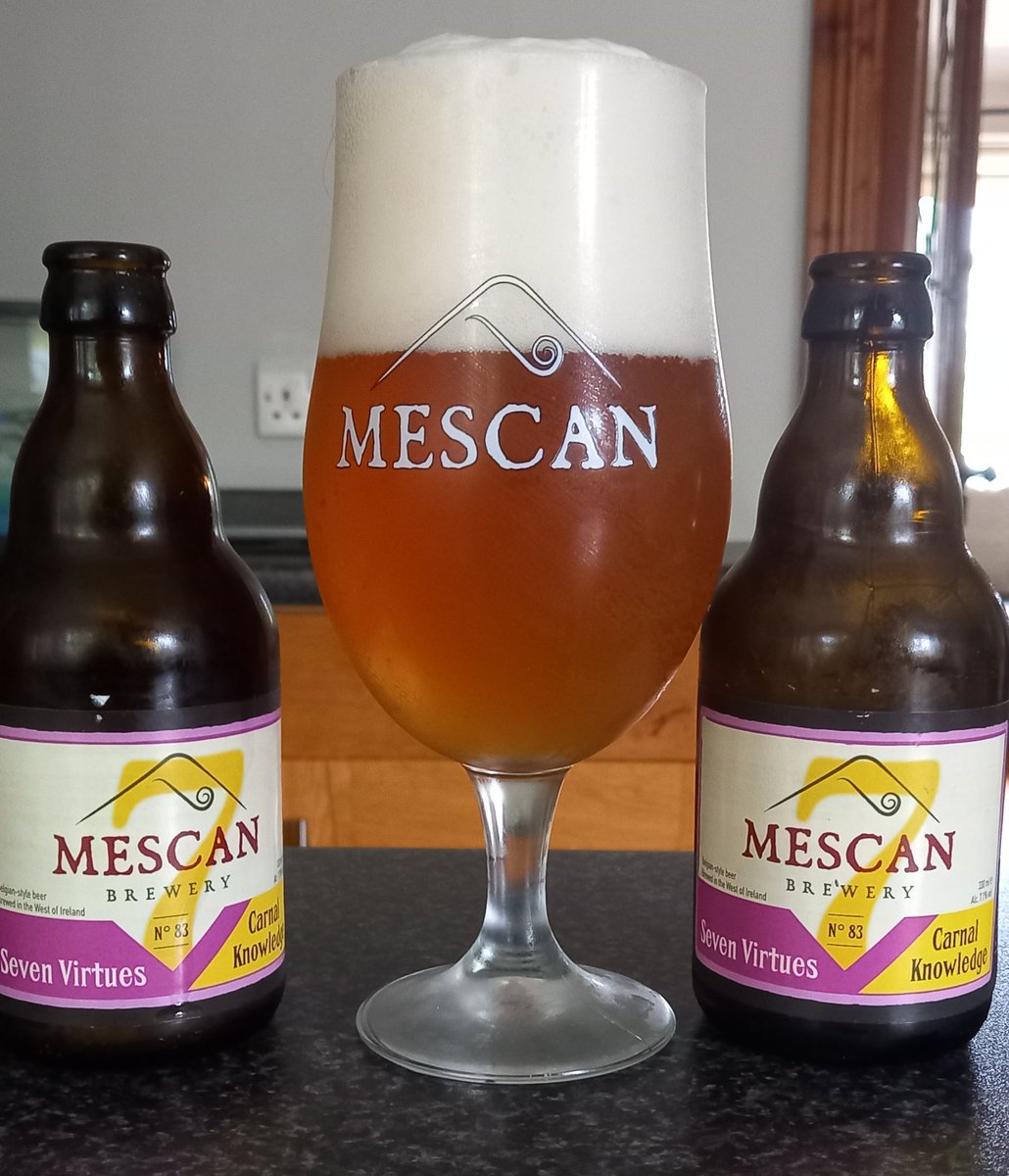 #CarnalKnowledge a spiced wheat #craftbeer from @mescanbrewery its been a while since I've had this, 🤤 one of my favourite brews 7.1% #DrinkIrish #supportcraftbeer #westport #Mayo #BankHolidayWeekend 👊🍻