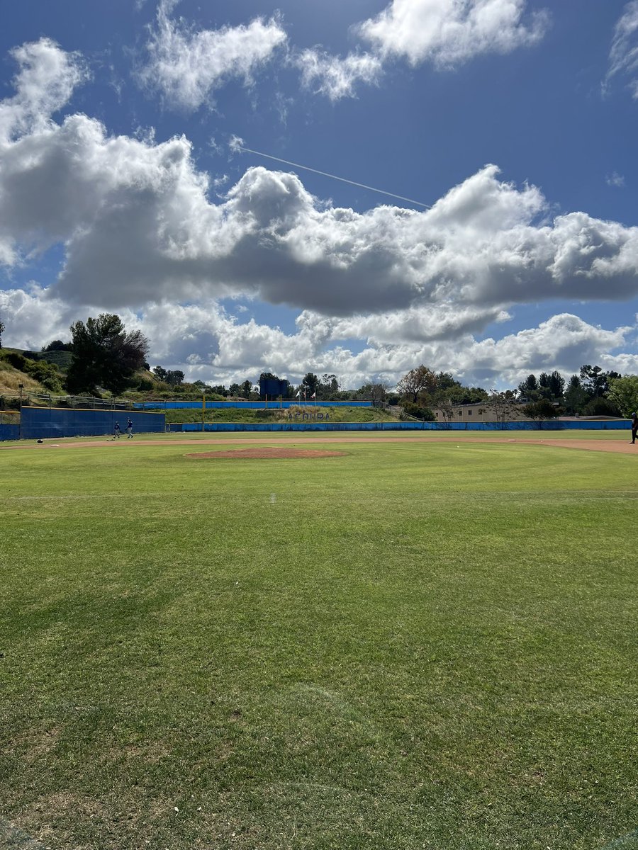 UCLA Club Baseball (@uclaclubball) on Twitter photo 