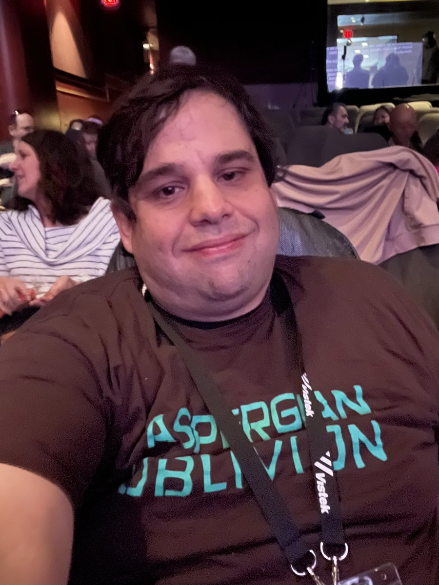 SKonMovies's tweet photo. Representing my long-in-development documentary @AspergianObvn at the #HotDocs24 relaxed screening of #ThisIsGoingToBeBig. https://t.co/kqr2tWGKUQ