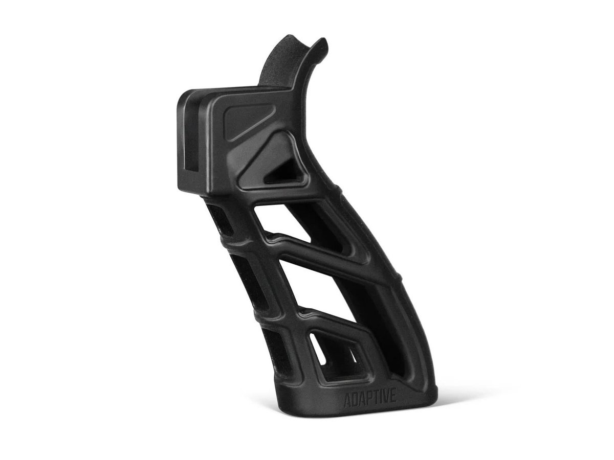 Anyone that’s not joining my customs tonight at 9pm est is some lightweights