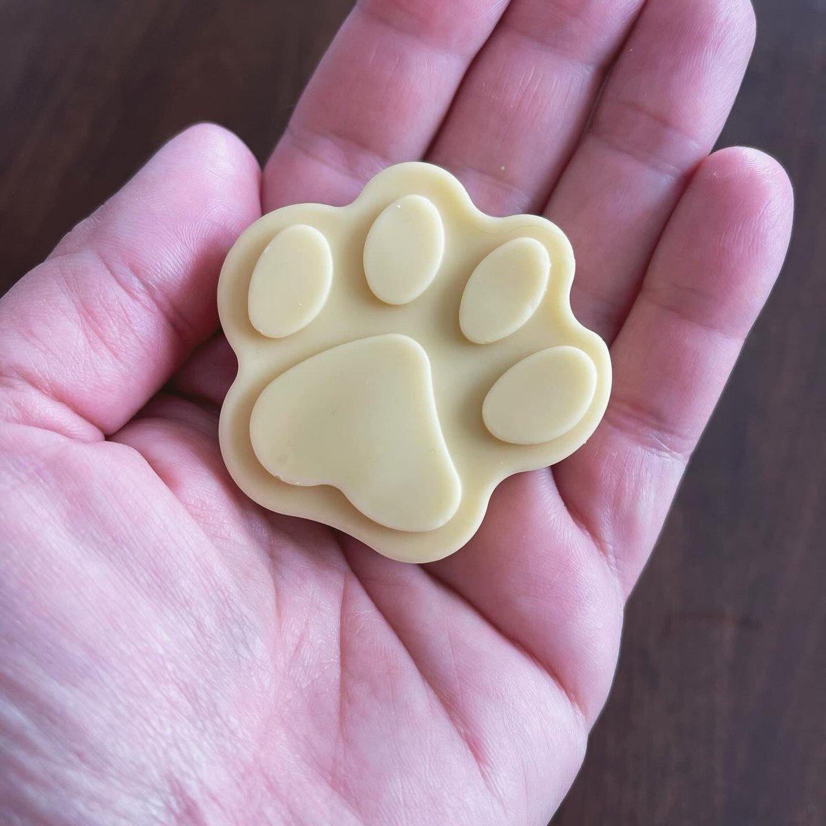 🐾 Introducing our All-Natural Unscented Soap Bars for your furry friends! 🐶 

Crafted with natural ingredients, our formula is gentle on sensitive skin, leaving your dog’s coat soft, shiny, and smelling fresh – without any fragrance. 🐾#PetCare #NaturalSoap #DogLovers