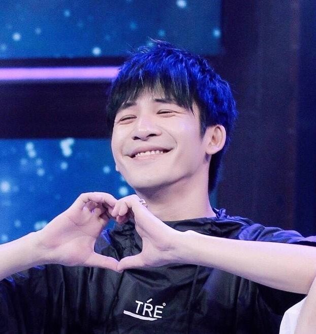 Da ZhangWei (大张伟) is my happiness pill. I love him so much