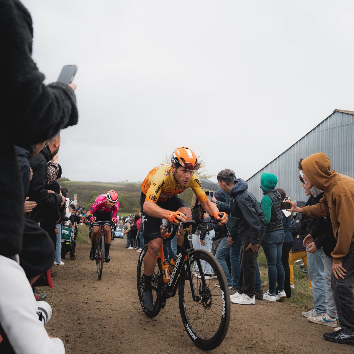 TRO BRO LEON (@trobroleon) on Twitter photo 👏 Exemplaire de tenacité à l'avant et 6ème à l'arrivée, c'est naturellement que <a href="/Morras15/">Morne van Niekerk</a> remporte le prix de la combativité !
👏Exemplary in his tenacity at the front and 6th at the finish, it's only natural that <a href="/Morras15/">Morne van Niekerk</a> wins the combativity award!
#TroBroLeon 👏 Exemplaire de tenacité à l'avant et 6ème à l'arrivée, c'est naturellement que <a href="/Morras15/">Morne van Niekerk</a> remporte le prix de la combativité !
👏Exemplary in his tenacity at the front and 6th at the finish, it's only natural that <a href="/Morras15/">Morne van Niekerk</a> wins the combativity award!
#TroBroLeon