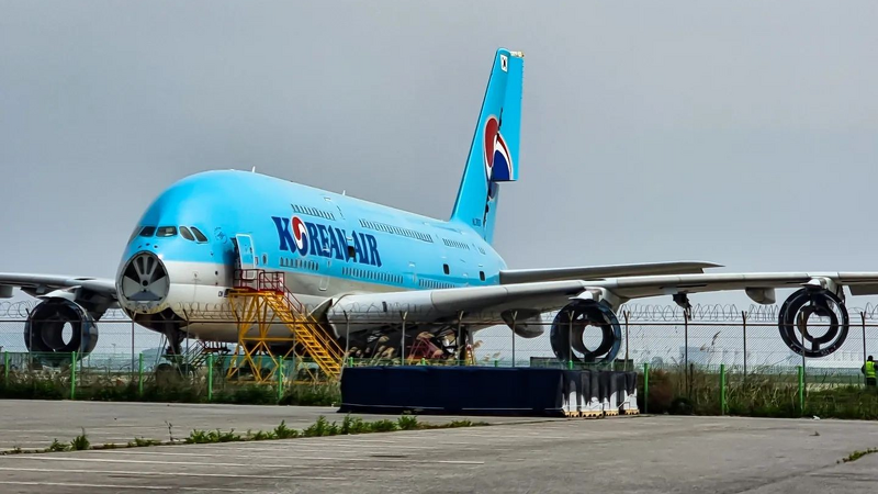 Yet another Airbus A380 from the Korean Air fleet is being