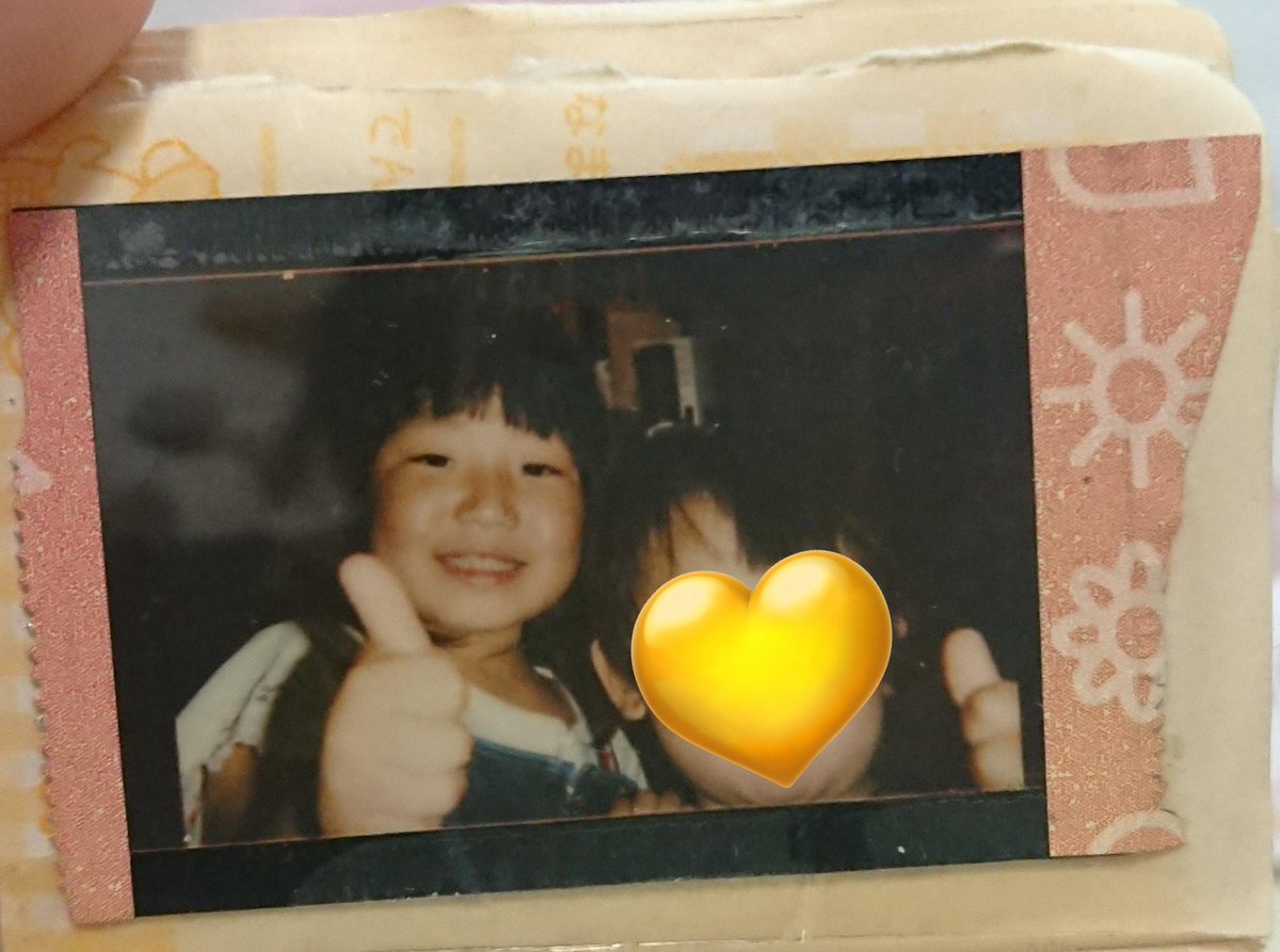 3歩進む度に転ぶ子どもでした。
よく無事にこれまで育ったと思います。
母に感謝ですね。
もうすぐ母の日💐
今年は何にしよっかなぁ...