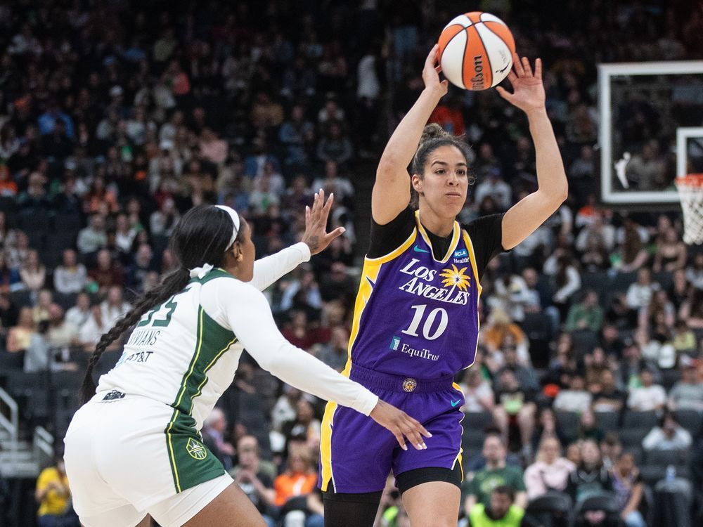 Sold out: 16,655 fans pack Edmonton's Rogers Place for WNBA pre-season game 

Read More: edmontonjournal.com/sports/basketb…
