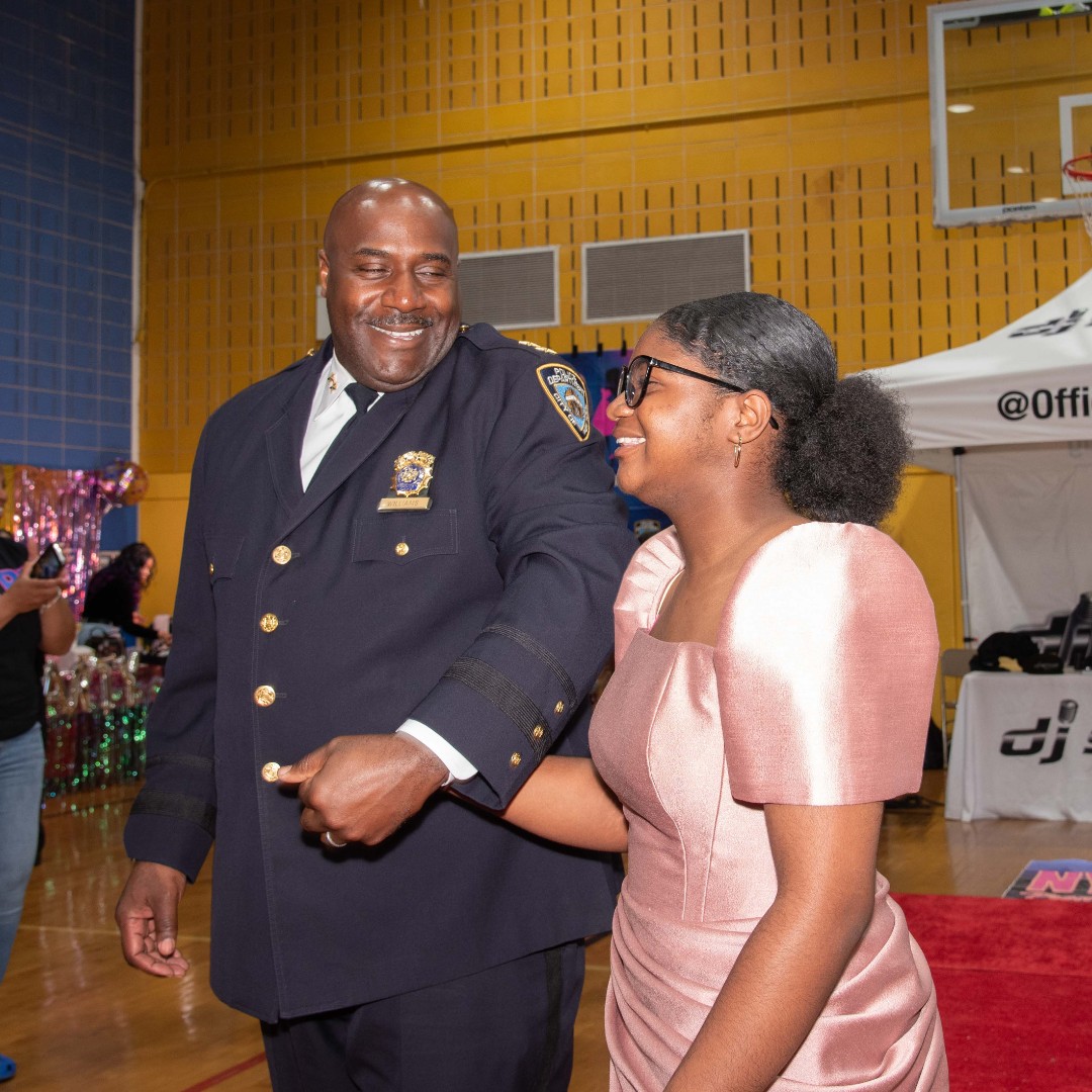 NYPD NEWS (@nypdnews) on Twitter photo On the 10th Annual Prom Impact, <a href="/NYPDCommAffairs/">NYPD Community Affairs</a> officers offer a helping hand to teens throughout the city to help make their prom night a memorable event. The program aims to assist teens who may not have access and helping look sleek and stylish on their special day. On the 10th Annual Prom Impact, <a href="/NYPDCommAffairs/">NYPD Community Affairs</a> officers offer a helping hand to teens throughout the city to help make their prom night a memorable event. The program aims to assist teens who may not have access and helping look sleek and stylish on their special day.
