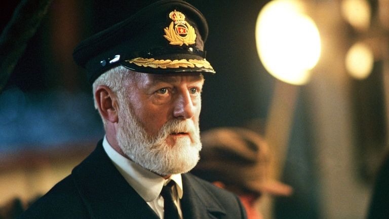 Bernard Hill, the English actor who portrayed Captain Edward James Smith in Titanic and King Théoden of Rohan in The Lord of the Rings, has died at the age of 79 → cos.lv/LUkj50RwMT2