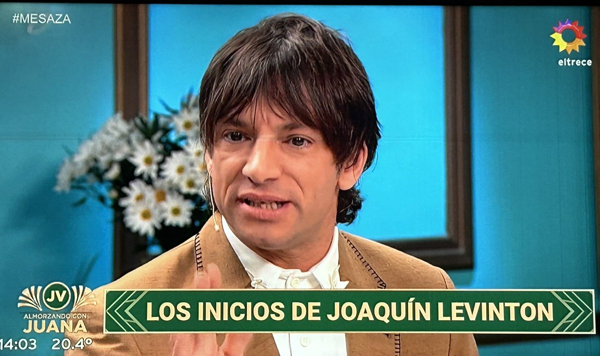 Mientras tanto, Joaquín Levinton le cuenta a Mirtha que se dedicó a la música para NO trabajar! 🤣 #Mesaza