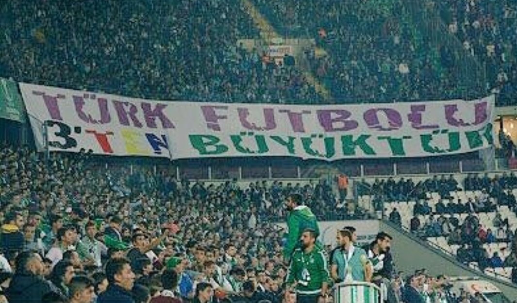 Ne Beşiktaş, ne Fenerbahçe ne de Galatasaray
Kalbimizde ölene kadar yalnız Konyaspor var
#KenetlenBaşkaKonyasporYok
