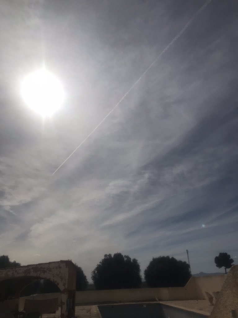 #clearsky
Stop chemtrails!