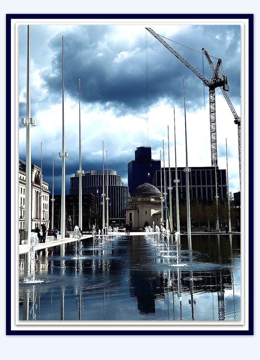 Look back to when the waters flowed across Birmingham's Centennary Square...trust the fountains will flow again this summer @BhamCityCouncil @BhamUpdates @CentSquareBham @westsidebid @brumculture