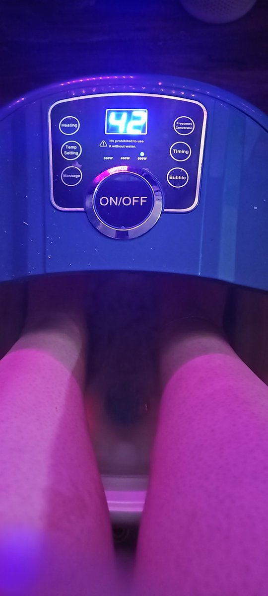 Relaxing pampering my feet today, I love my foot spa it even has rolling massagers that feel so good while I soak.

Make yourselves useful and add to my pleasure by sending

Findom paypig cashcow whalesub finsub humanwallet humanatm moneyslave simp drain sub cash money worship