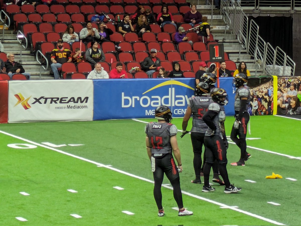 Really cool to have the opportunity to watch some #CrusadersInThePros last night in Des Moines! Kyle King and Jefferson Fritz helped the @iabarnstormers to their first win of the season! #d3fb #gocru