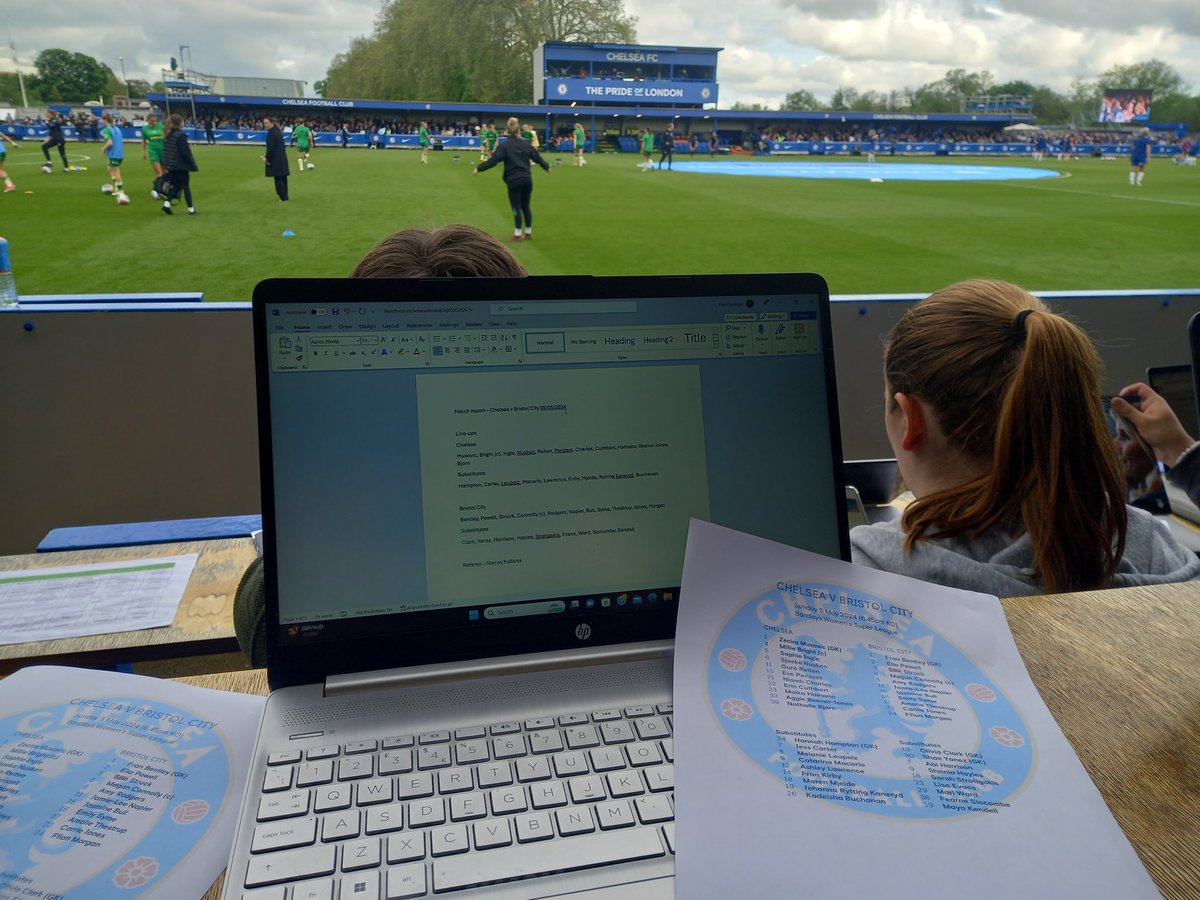📍 Kingsmeadow for Chelsea v Bristol City in the WSL. Chelsea can go three points off top spot with a win against already relegated Bristol City. Also, there will be a few farewells here tonight! 👨‍💻 @OnHerSide1.