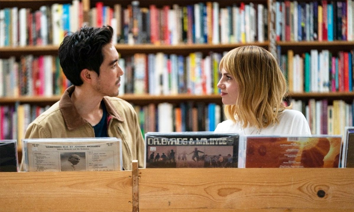 Carsten reviews #TheGreatestHits, with Lucy Boynton, Justin H. Min, and David Corenswet. Ned Benson's sweet return: halifaxbloggers.ca/flawintheiris/… #film #review #nowstreaming @FlawInTheIris