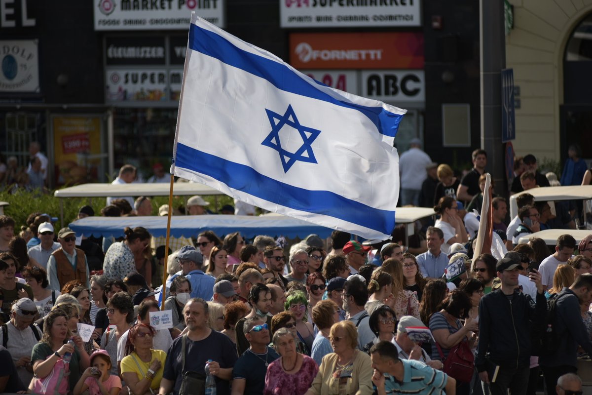 Budapest, 🇭🇺Today,
10K people on The March Of Life 
#AmIsraelChai