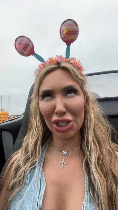 FARRAH ABRAHAM OFFICIAL is live now! https://t.co/XJ9zoXprzq https://t.co/9fZZsA9Yzb