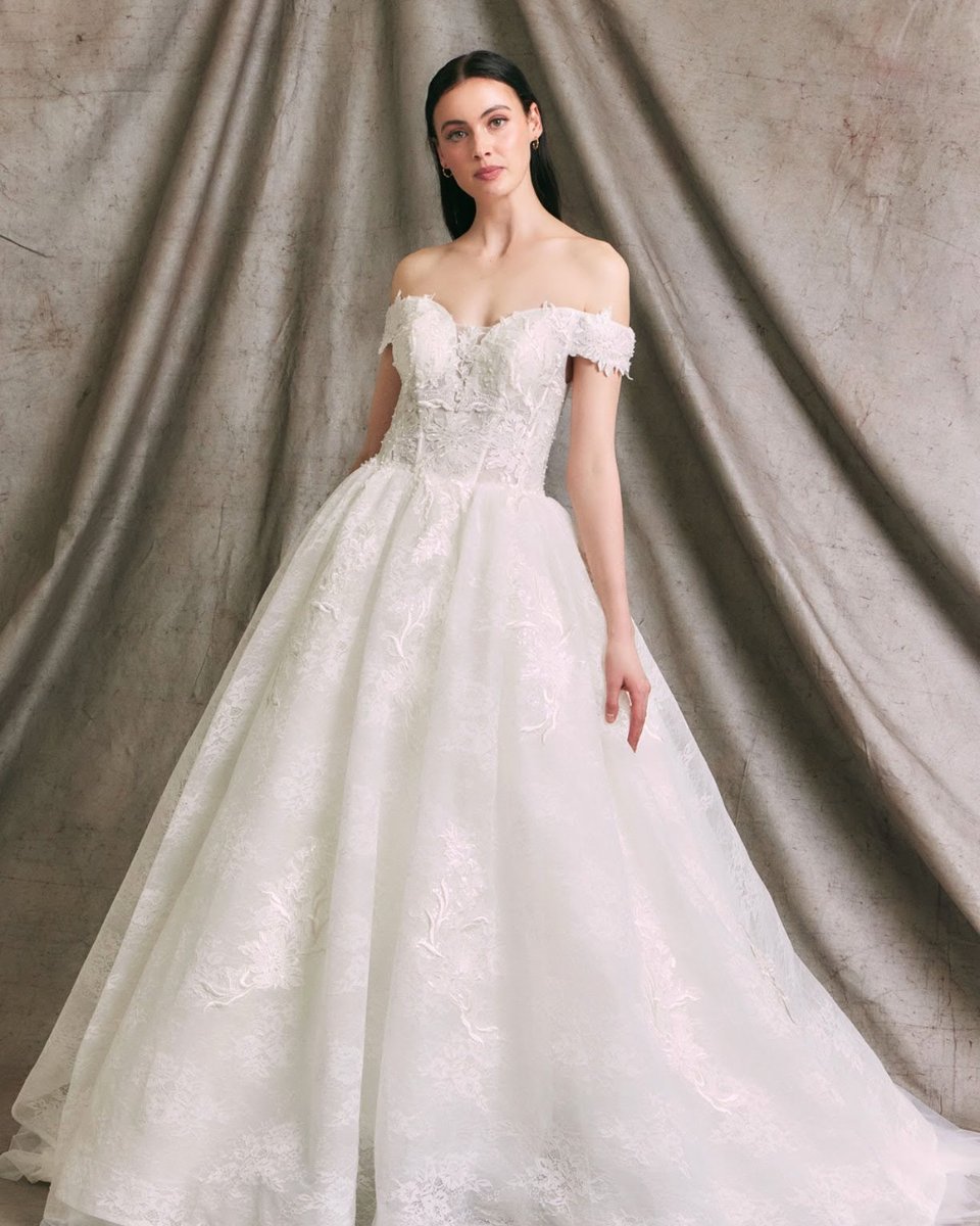 Embrace the allure of our off-shoulder sweetheart ballgown, complete with a lace-up back and captivating train. Say 'I do' to unforgettable moments in Style: GPW0228 
.
.
.
#WeddingGown #BrideToBe #WeddingStyle #BridalInspiration #weddingdresses #bridalfashion