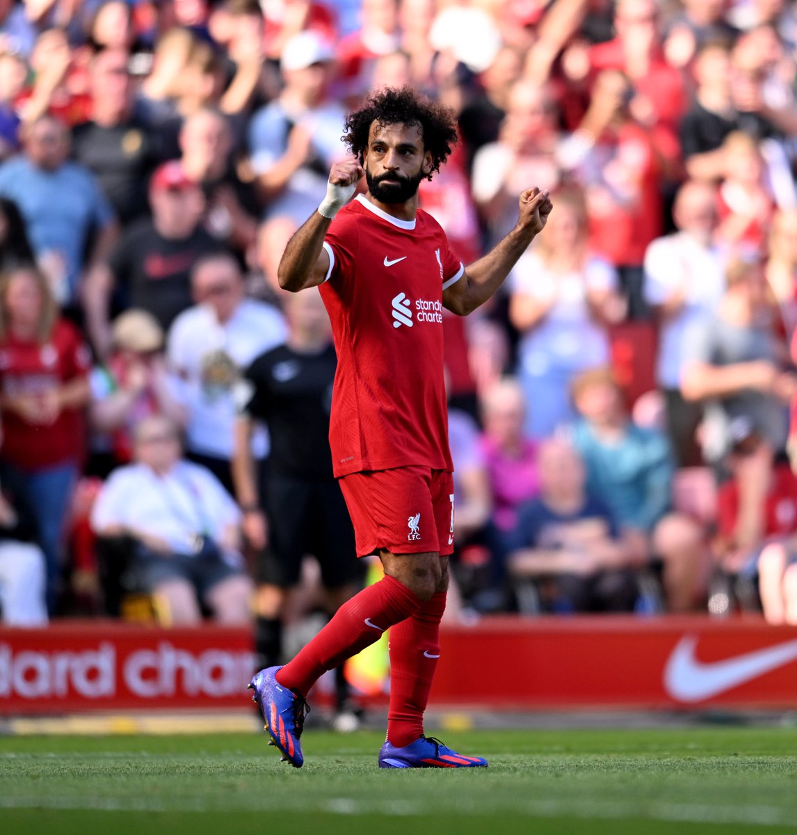 🇪🇬 محمد صلاح أصبح أول لاعب في تاريخ البريميرليج يسجل +10 أهداف ويصنع +10 أهداف خلال 3 مواسم متتالية ✅🔝 #ليفربول 🔸 2021\22 (سجل 23 - صنع 14) 🔸 2022\23 (سجل 19- صنع 12) 🔸 2023\24 (سجل 18 - صنع 10) 🆕