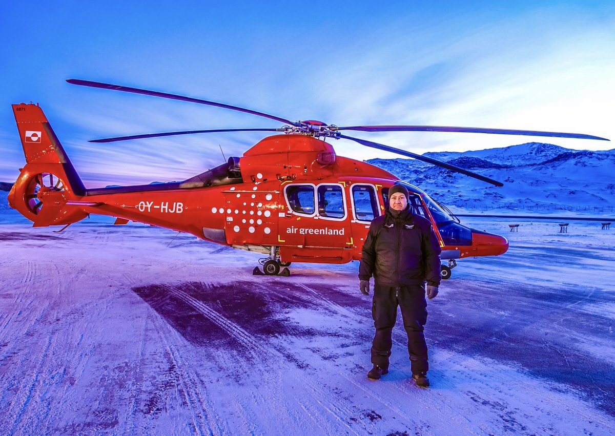 👨🏻‍✈️Air Greenland🇬🇱stunning🚁🚁 🎥 youtu.be/X_Y7nzUo-pE 👈 #pilot #pilotlife #aviation #airlines #avgeek #greenland #helicopter