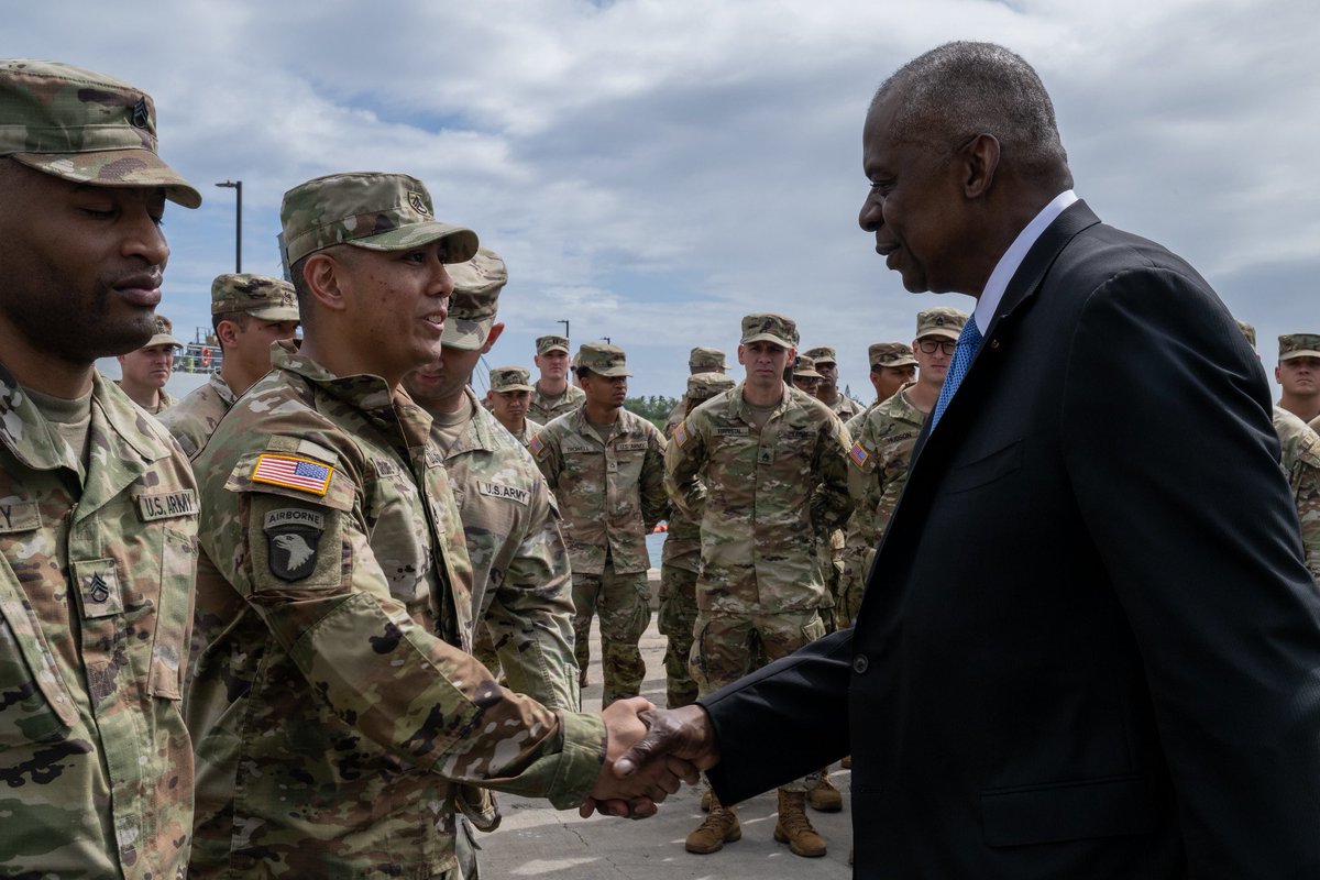 The Indo-Pacific theater is a joint theater that requires joint solutions, and today’s Army must operate across all domains. It was an honor to thank some of our Army Mariners stationed in Hawaii for their continued service, sacrifice, and commitment to our mission.