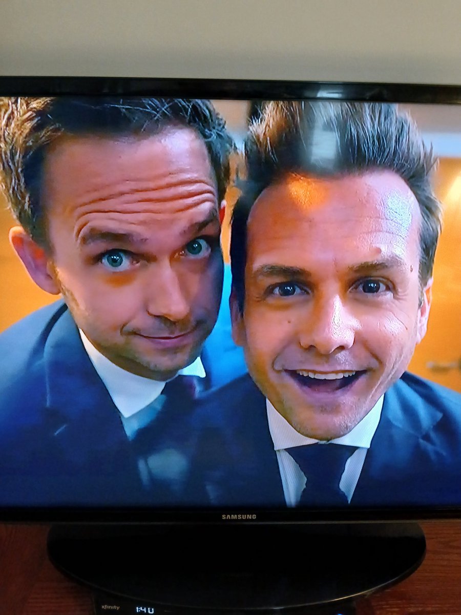 Has anyone seen the latest TMobile commercial with these two? It's funny.