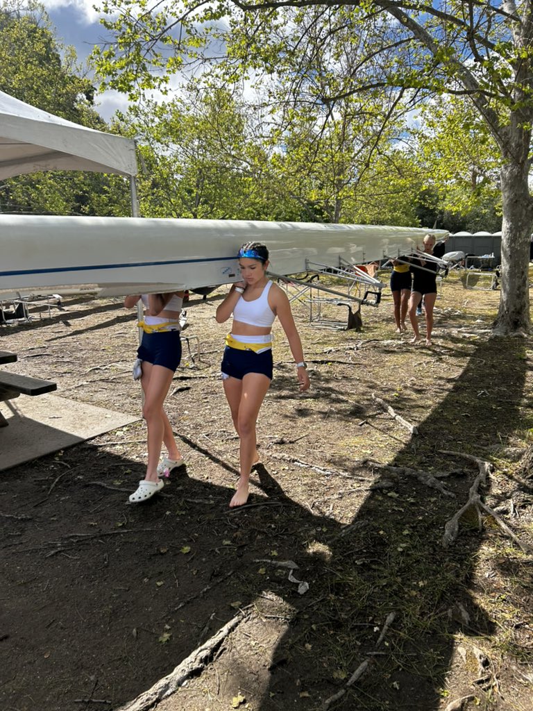 OLCoachCam's tweet photo. Game face on! Letโs go, Kira! #Regionals #SacStateAquaticsCenter #CrewDad๐ฃโโ๏ธ #LongBeachJrCrew https://t.co/jG3ZBh5qIW
