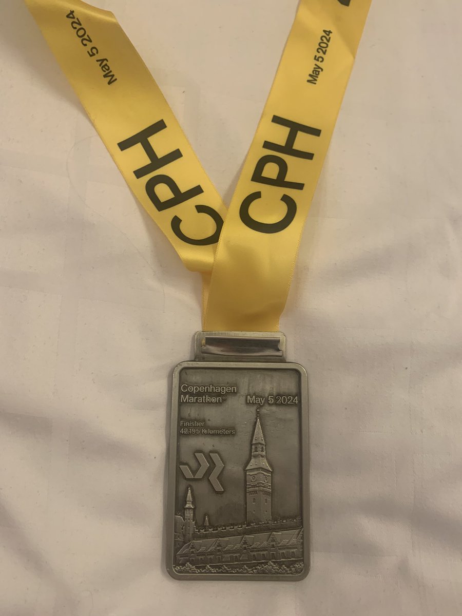 So today involved running the Copenhagen Marathon for @kidneycareuk Huge thanks to everyone who has donated so far. If you haven’t and would like to here is the link justgiving.com/page/ruth-nort…