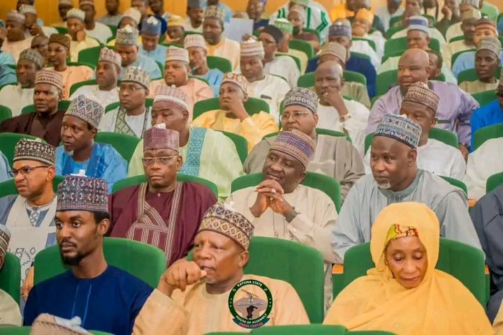 Former Minister of Aviation and Aerospace Senator @hadisirika attends stakeholders meeting of Katsina State All Progressive Congress yesterday ahead of 2025 Katsina State Local Government Election.

#HadiSirika
#APCNigeria