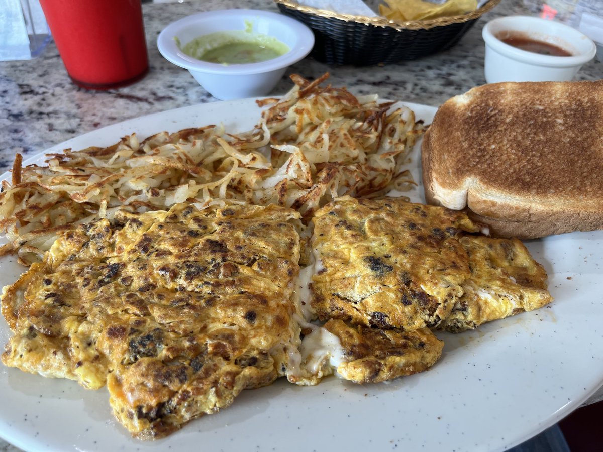 No Grizzlies playoffs this spring but a third straight music festival day warranted a ceremonial playoff “game day” omelette. Thanks, La Palapa.
