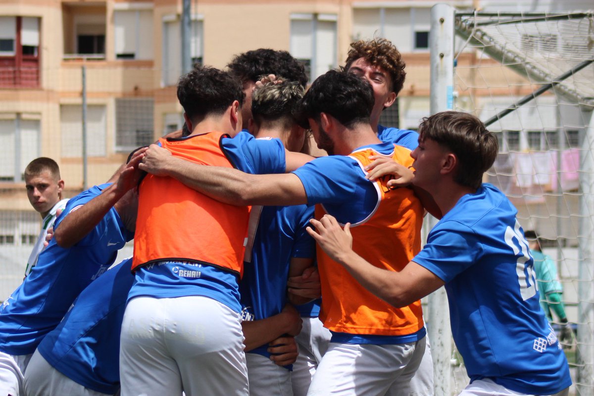 💙 ¡ATENCIÓN, AZULINOS! 

⚔️ ¡Al #JuvenilA le vale con UN PUNTO el próximo domingo para ASCENDER A DIVISIÓN DE HONOR!

📅 Domingo a las 12:00 h. 
🆚 <a href="/CanteraSFC/">Sevilla Atlético y Cantera Sevilla FC</a> 
🏟️🔥 #RevientaBazán