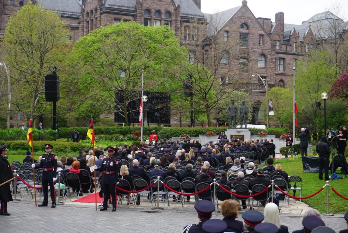 A beautiful ceremony this morning honouring 4 officers and remembering all the fallen heroes across the Province of Ontario who lost their lives in the line of duty. We will never forget the ultimate sacrifice they made to protect our communities. @HeroesInLife In 2024, the…