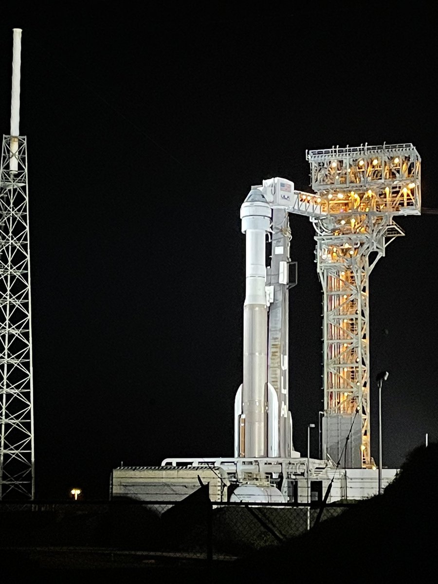 #Starliner at night! What a beautiful sight to behold. @ulalaunch ‘s #AtlasV with centaur is magnificent. Launch coming tomorrow night 10:34pm Eastern. Not to be missed! @BoeingSpace @NASA_Astronauts