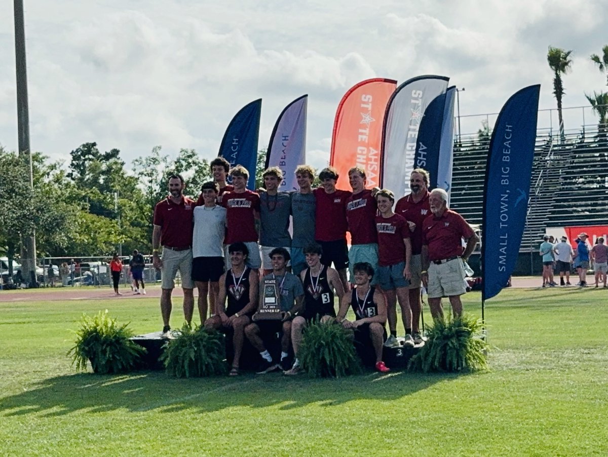 The UMS-Wright Boys Track Team finished as the 6A Runner-Up at the State Meet this week! #GoDogs