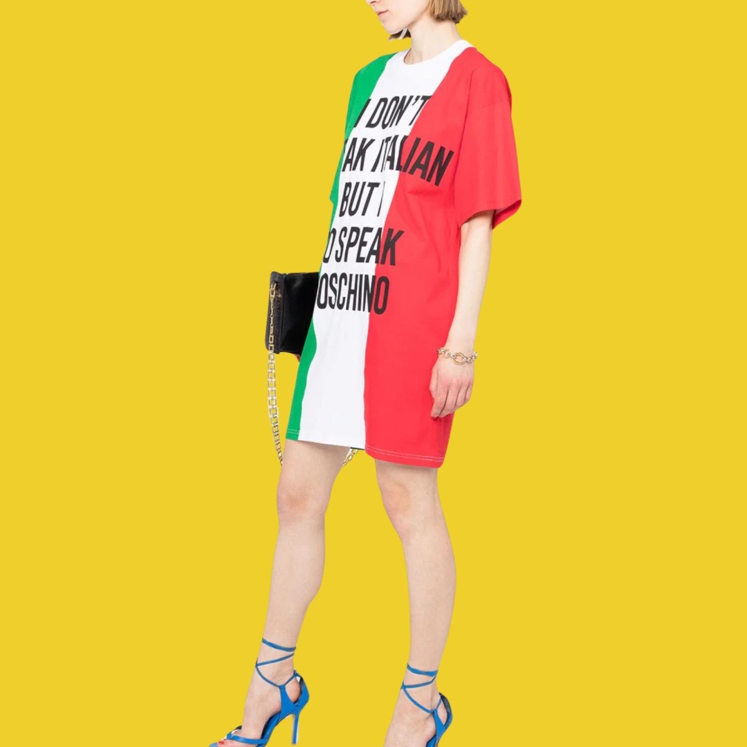 MOSCHINO COUTURE Multicoloured Slogan T Shirt Dress Italian flag print oversized T-shirt 

Shop via link in bio

#moschino #dress #italian #fashion #designerwear #designerdress #designer #boutique #designerclothing #womenfashion #authentic #legit #authenticbrands #clothingbrands