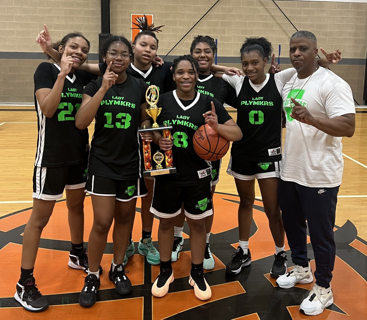 Michigan Lady Playmakers 2027 wins the Silver Championship at the Cagers Invitational. <a href="/Lady_Playmakers/">michiganladyplaymakers</a> #CagersInvitational