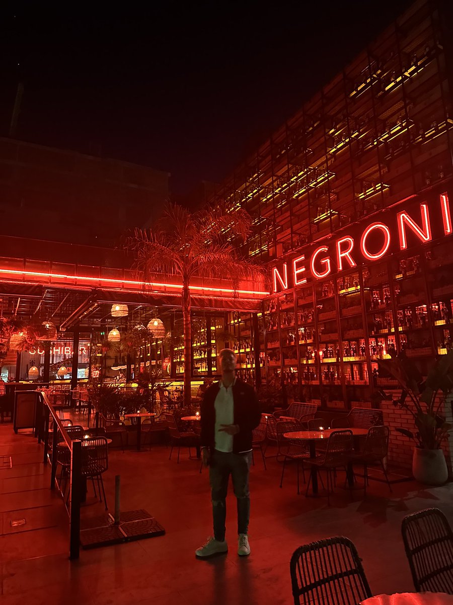 Been in a season of doing more than speaking lately 

Have slacked off on the documenting 

Been living in Argentina for 2 months now 

So far so good

Still can’t speak the language for shit 

Few close calls with attempted robberies (nice try tho)

Scraping by with Google