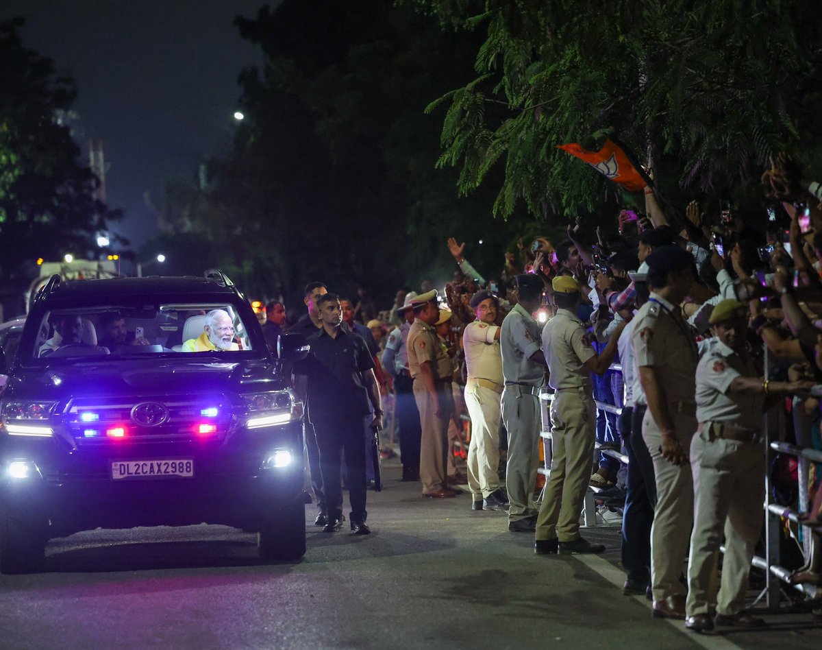 narendramodi's tweet photo. After programmes in Uttar Pradesh, landed to a warm welcome in Bhubaneswar. I can clearly see Odisha is all set to vote BJP in the state and Centre. People want a Government that can develop Odisha and also protect the vibrant local culture. https://t.co/OcbguQz24I