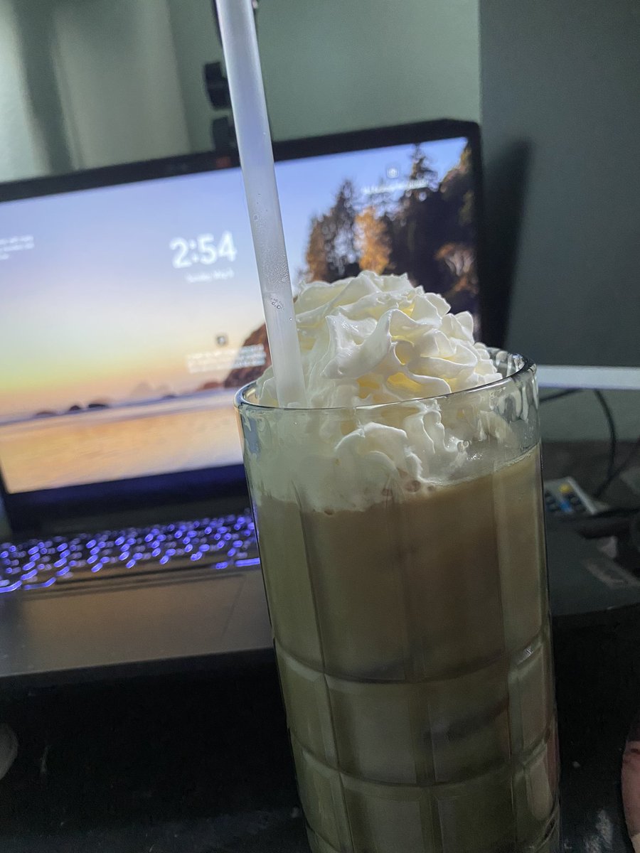 Time for the computer work segment of my weekend. A nice white chocolate cold brew to help me edit 💜 Its sooo good! 😋 #icedcoffee #sweet