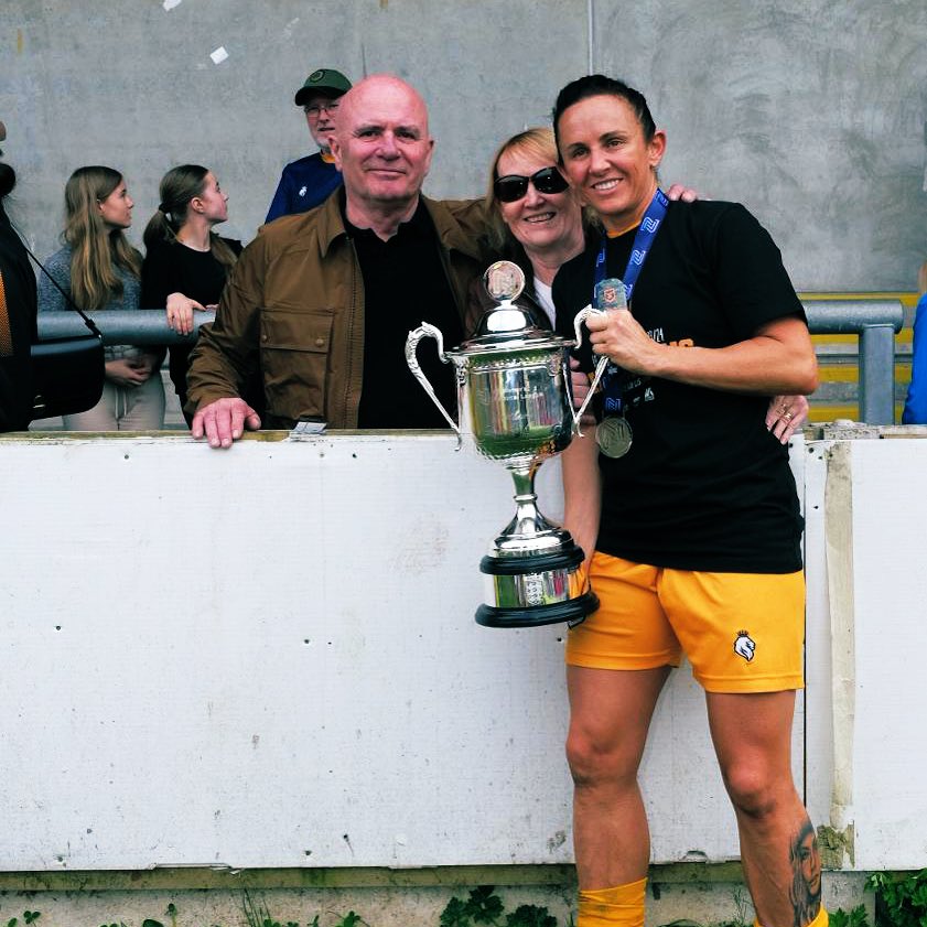 Todays brace confirmed Helen Lynskey as the @FAWNL North 1 golden boot for 2023/24 19 league goals 𝐟𝐫𝐨𝐦 𝐦𝐢𝐝𝐟𝐢𝐞𝐥𝐝!! 🔥